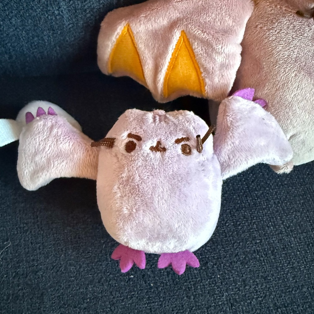 Bundle of Halloween Gund Pusheen cat purple bats and Mummy Cat and Witch Plushes - Picture 4 of 8